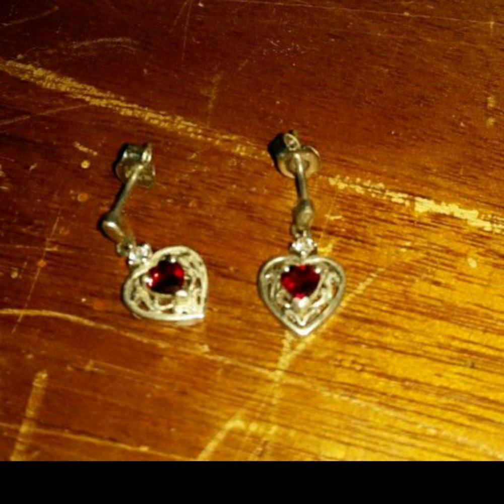 Sterling silver garnet heart earrings